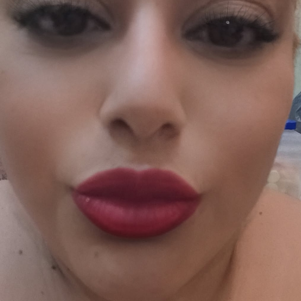 LipSense Colors - Picture 3 of 4